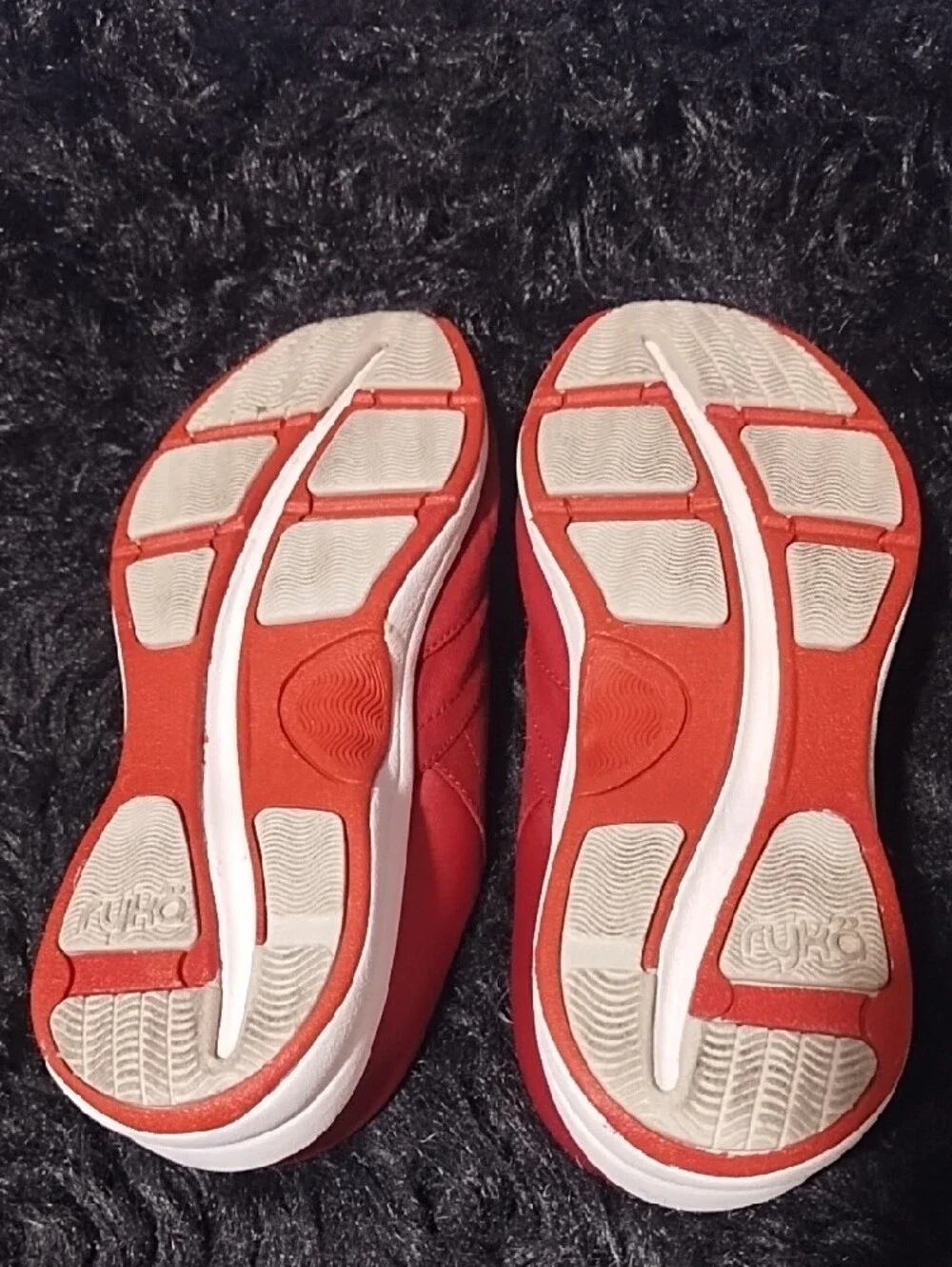 Ryka VGC Women's Red Slip-On Sneakers Size 6 Orthaheel.